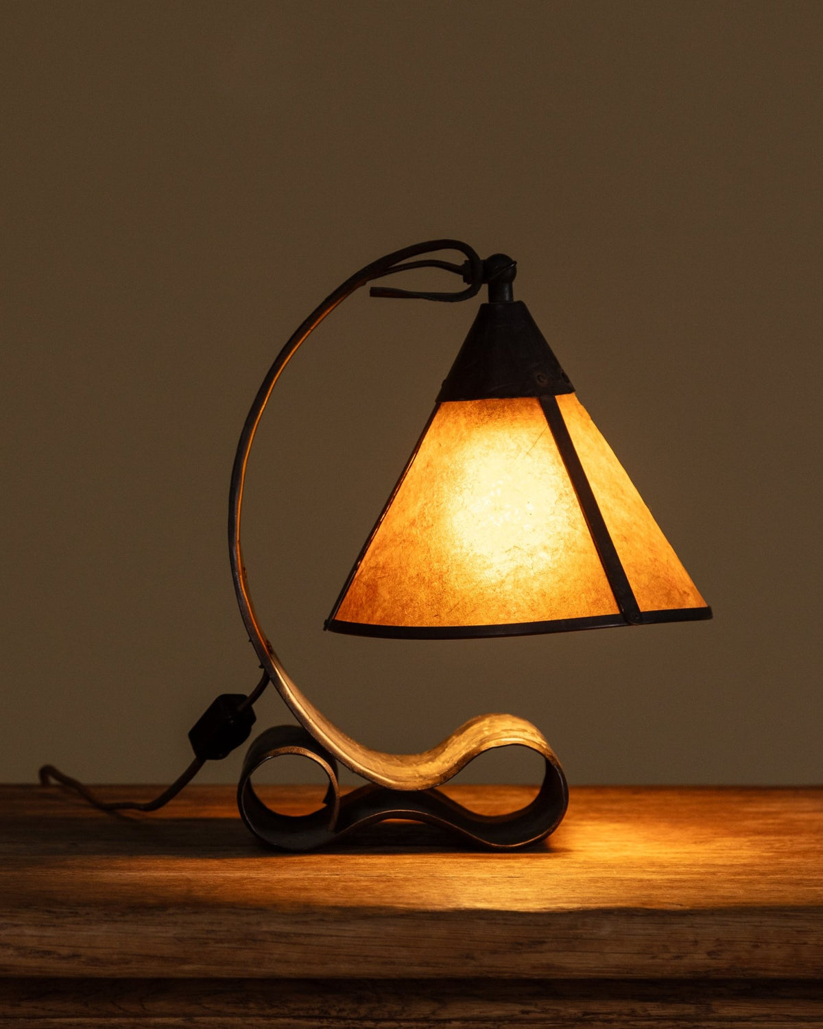 Vintage Lighting – Lone Fox