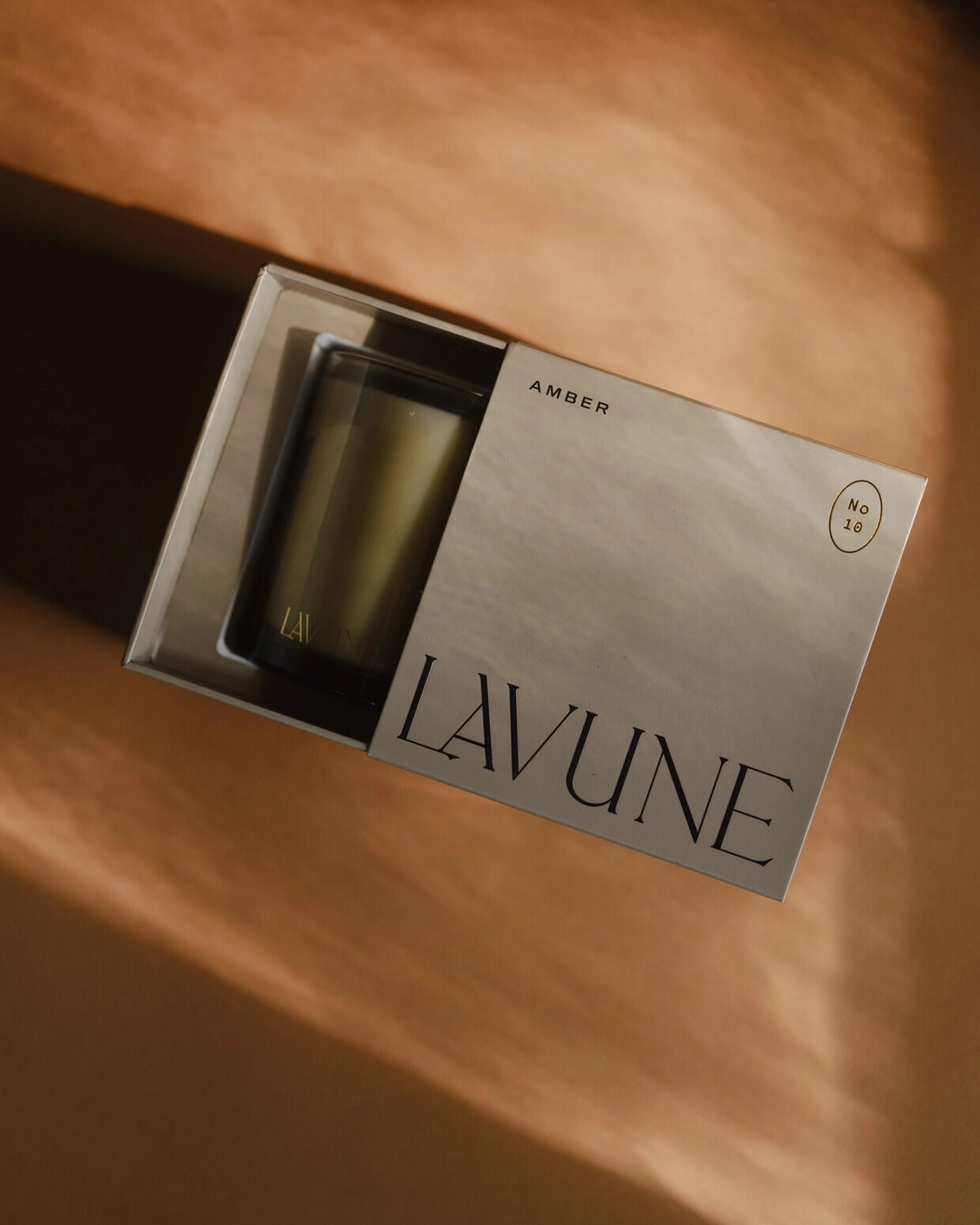 N˚ 10 Amber Candle - Lone Fox