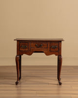 Oak Dressing Table w/ Cabriole Legs, England, Early 18th Century - Lone Fox