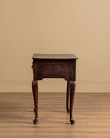 Oak Dressing Table w/ Cabriole Legs, England, Early 18th Century - Lone Fox