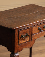 Oak Dressing Table w/ Cabriole Legs, England, Early 18th Century - Lone Fox