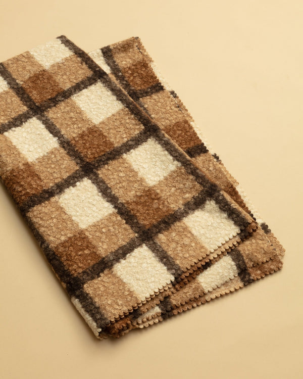 Otto Plaid Scallop Edge Sherpa Throw - Lone Fox