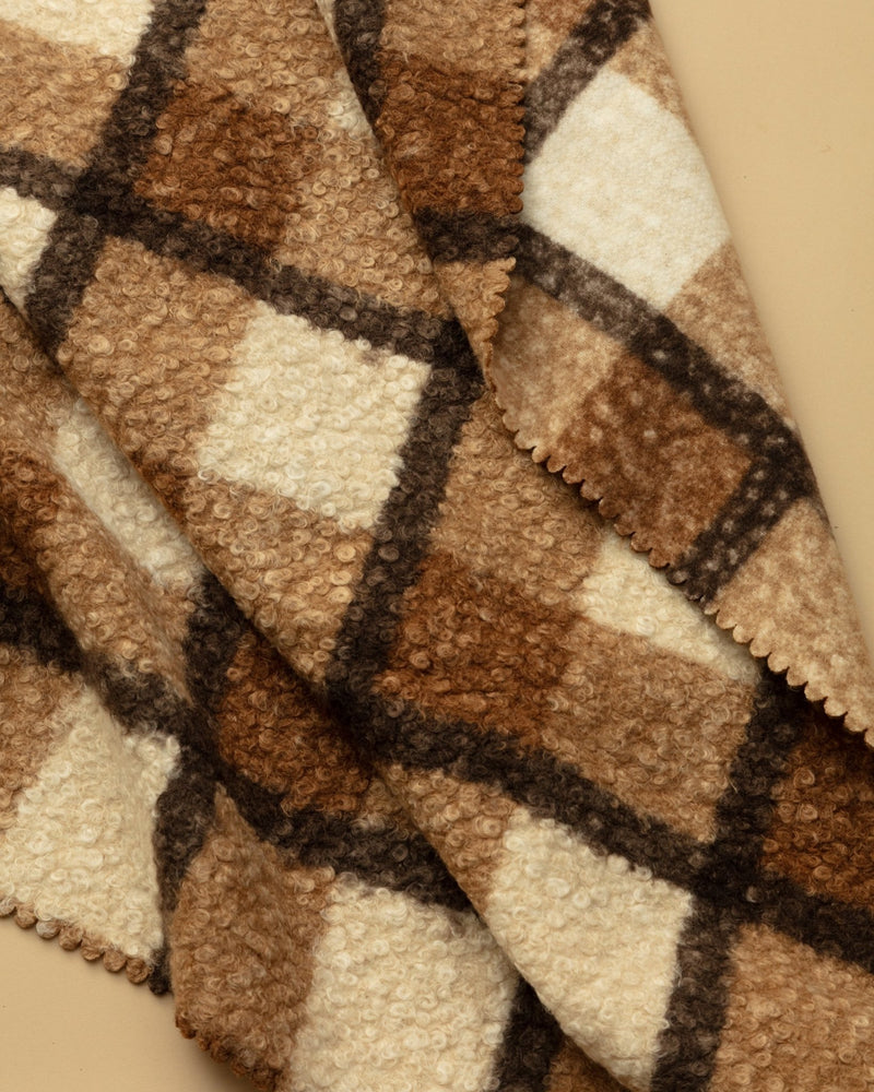 Otto Plaid Scallop Edge Sherpa Throw - Lone Fox