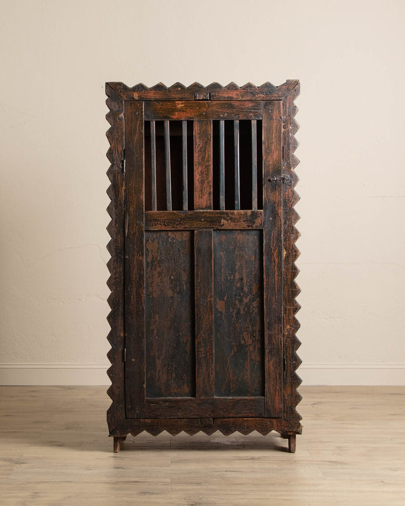 Painted Coat Cupboard with Zig - Zag Edge from Mexico, 1940's - Lone Fox