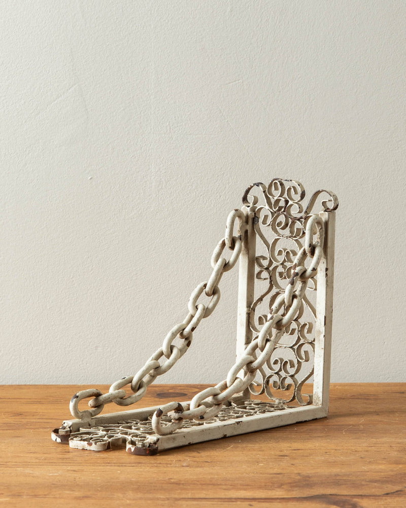 Painted Metal Chain Bookend - Lone Fox