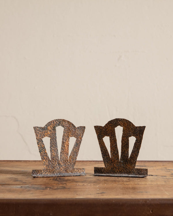 Pair of Arts & Crafts Hammered Copper Bookends, 1920's - Lone Fox