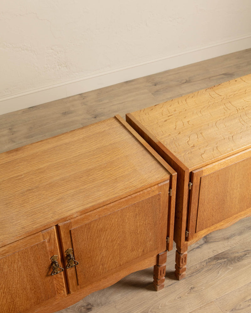 Pair of Danish Oak Wavy Edge Nightstands Attributed to Kjaernulf, 1970's - Lone Fox