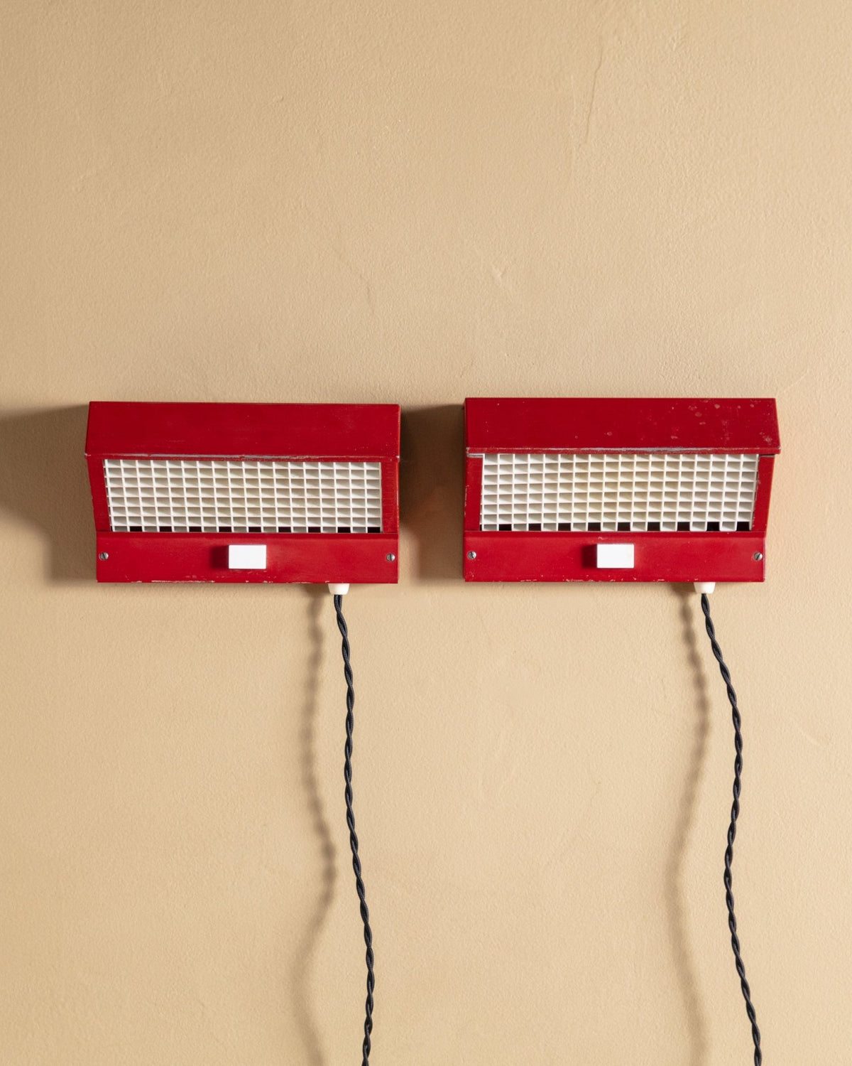 Offerable Vintage Lighting – Lone Fox