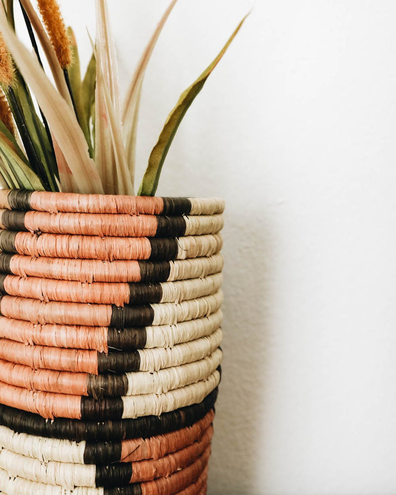 Peach Lenora Raffia Vase - Lone Fox