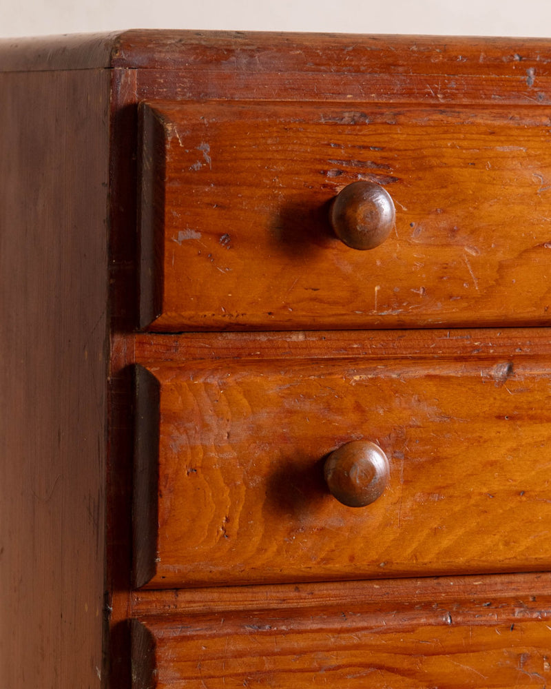 Petite Oak 5 Drawer Dresser - Lone Fox