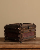 Pyramid Footed Tramp Art Jewelry Box, United States, 19th Century - Lone Fox