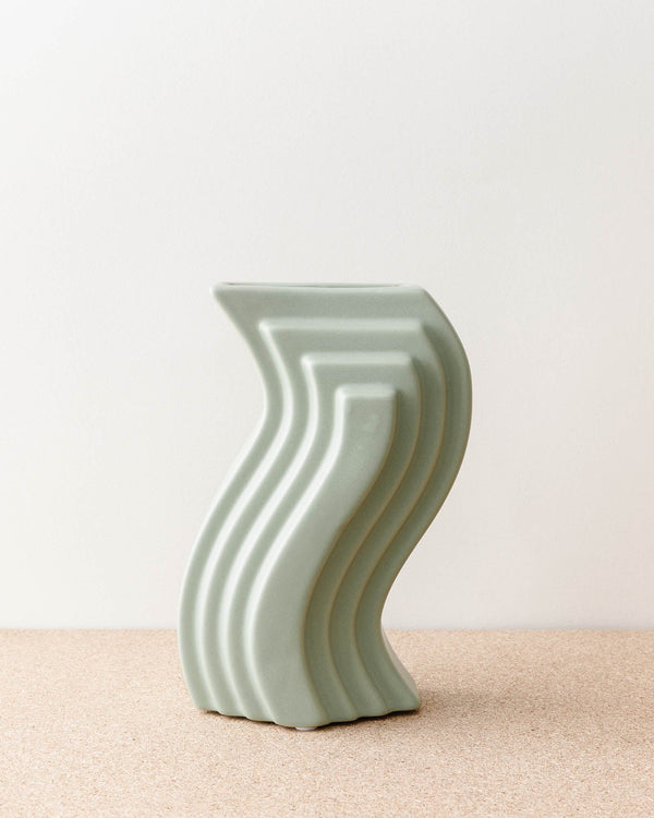 Retro Wavy Vase - Lone Fox