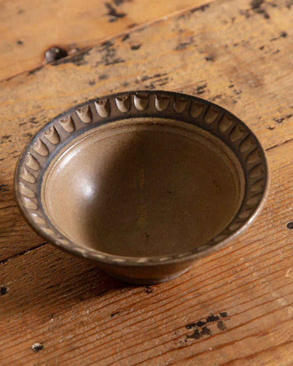 Scalloped Lip Studio Pottery Bowl - Lone Fox