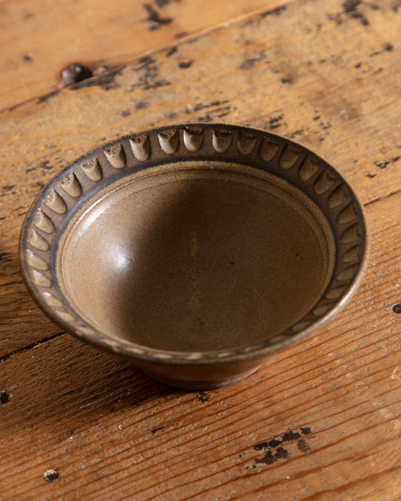 Scalloped Lip Studio Pottery Bowl - Lone Fox