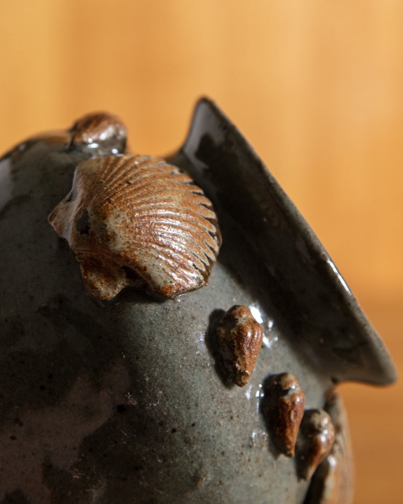 Seashell Studio Pottery Vase, Signed - Lone Fox