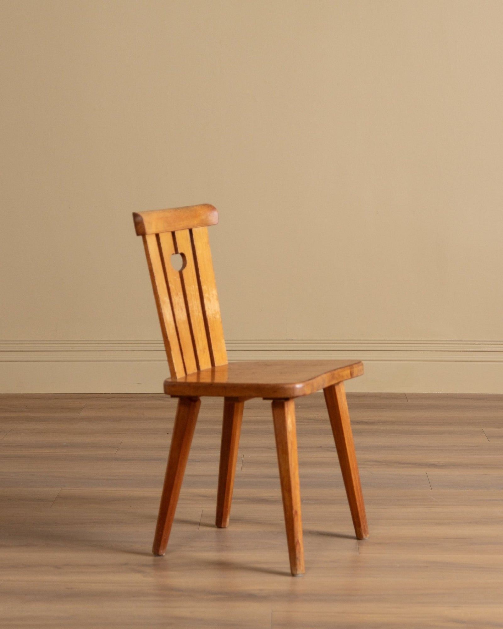 Set of 4 Rustic Pine Chairs by Goran Malmvall, Sweden, 1940s