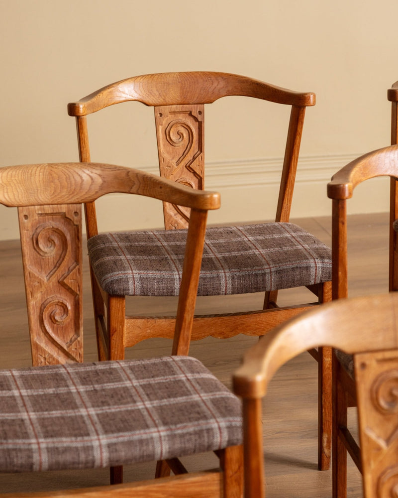 Set of 6 Danish Carved Oak Dining Chairs in Cabin Plaid, 1960's