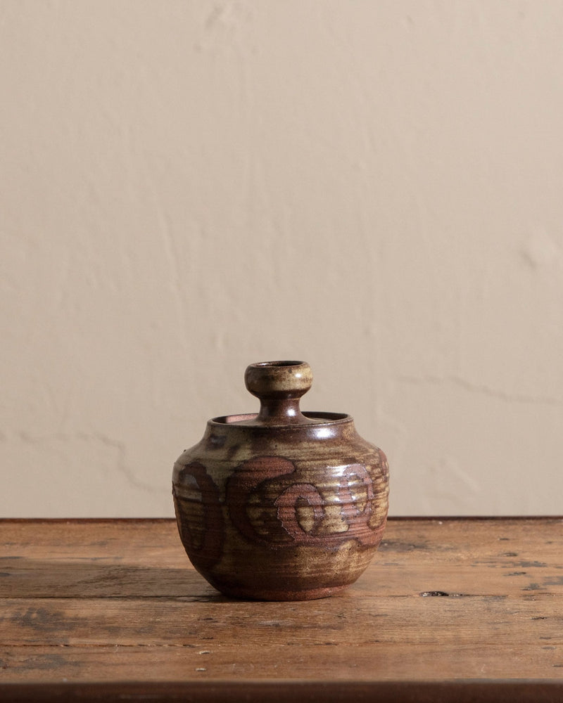 Small Studio Pottery Round Lidded Jar, Signed - Lone Fox