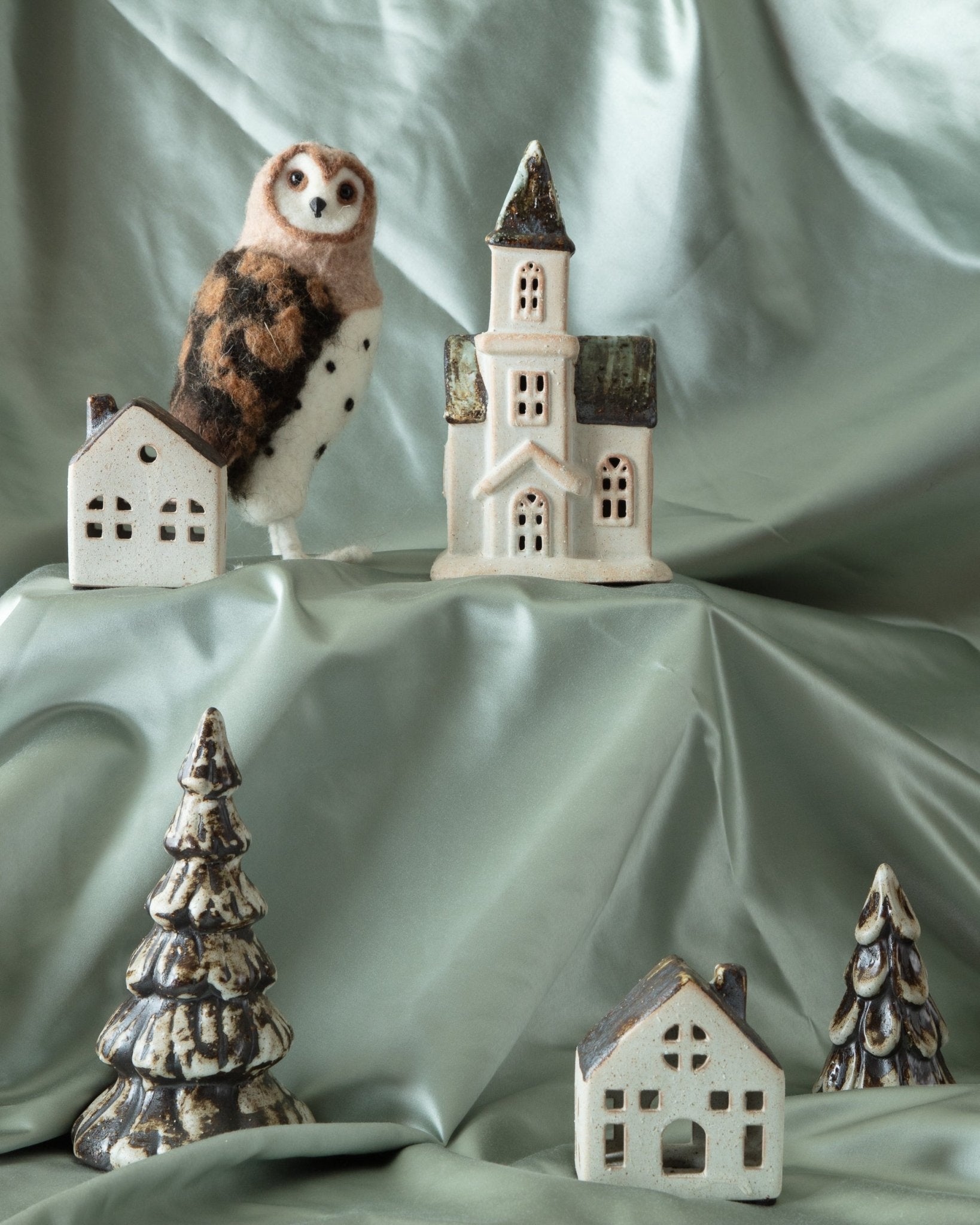 Stoneware Tree in Brown Reactive Glaze – Lone Fox