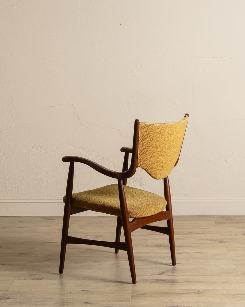 Sculptural Armchair Manner of Finn Juhl, Denmark, 1940's