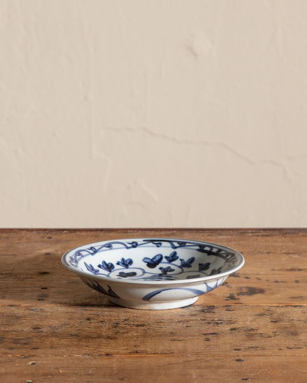 Small Blue and White Porcelain Noble Character Dish