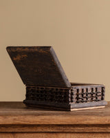 Tramp Art Crown of Thorns Box, Europe, 19th Century - Lone Fox