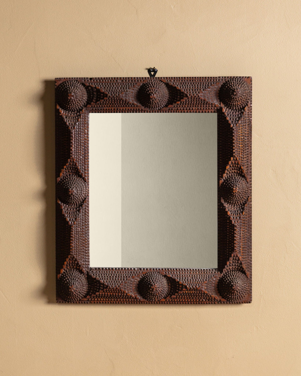 Vintage Decor – Lone Fox