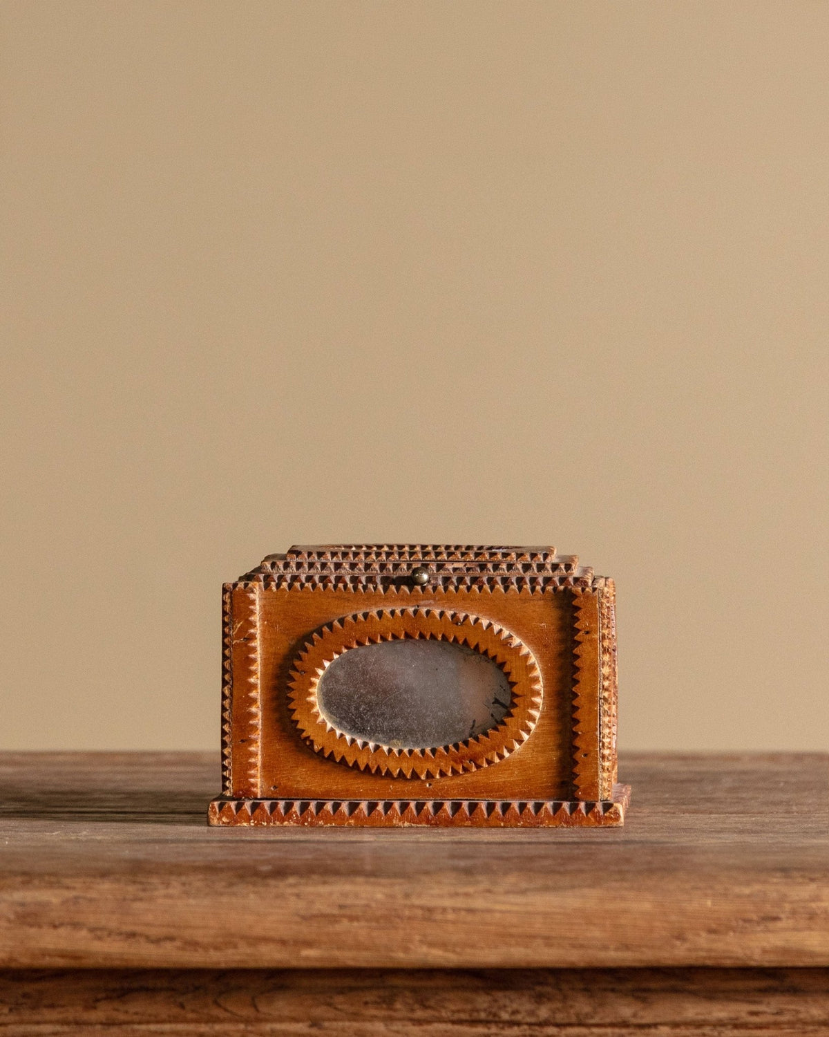 Vintage Decor – Lone Fox