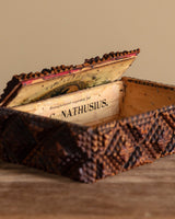 Tramp Art Pyramid Carved Box, Late 19th Century - Lone Fox
