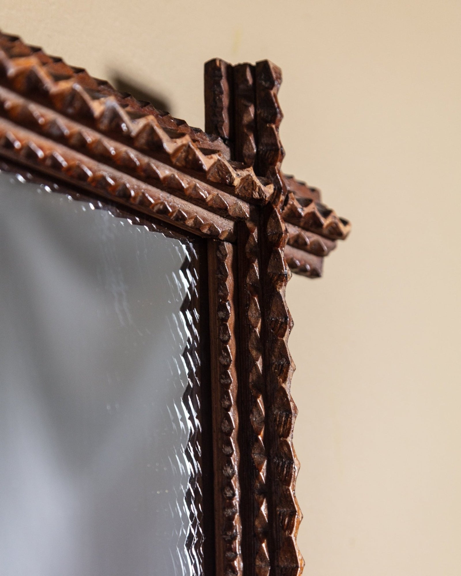 Tramp Art Zigzag Mirror with Crossed Corners, Late 19th Century
