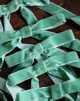 Velvet Clip-On Bows (Set of 6) - Lone Fox