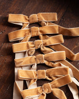 Velvet Clip-On Bows (Set of 6) - Lone Fox