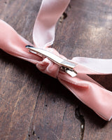 Velvet Clip-On Bows (Set of 6) - Lone Fox