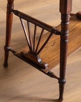 Victorian Oak Parlor Table, Late 19th Century - Lone Fox