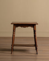 Victorian Oak Parlor Table, Late 19th Century - Lone Fox