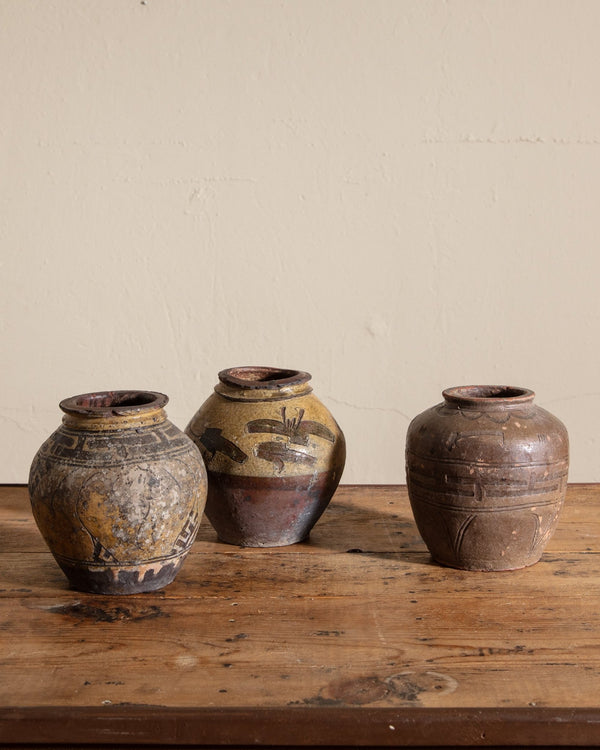 Vintage Makou Ginger Jar - Lone Fox
