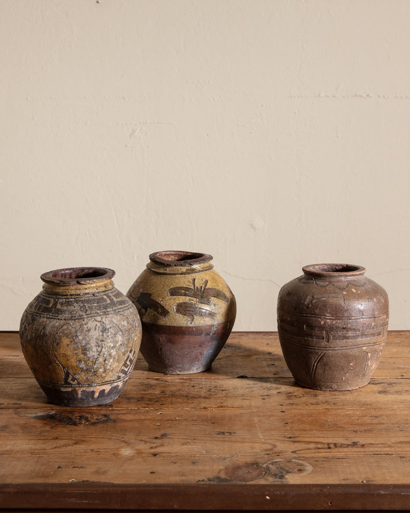 Vintage Makou Ginger Jar - Lone Fox