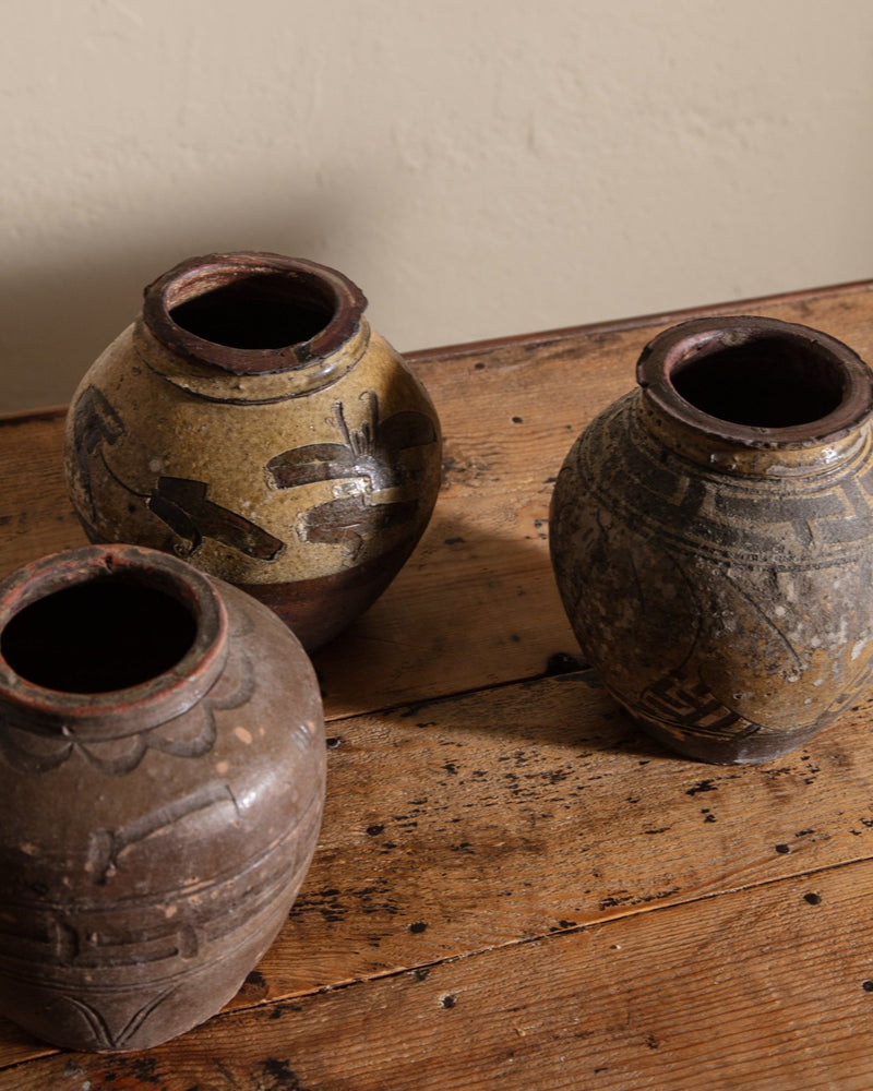 Vintage Makou Ginger Jar - Lone Fox
