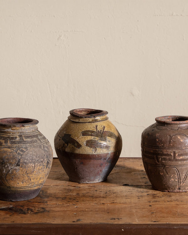 Vintage Makou Ginger Jar - Lone Fox