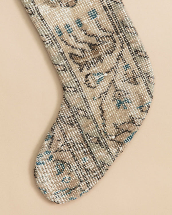 Vintage Turkish Kilim Stocking 17 - Lone Fox