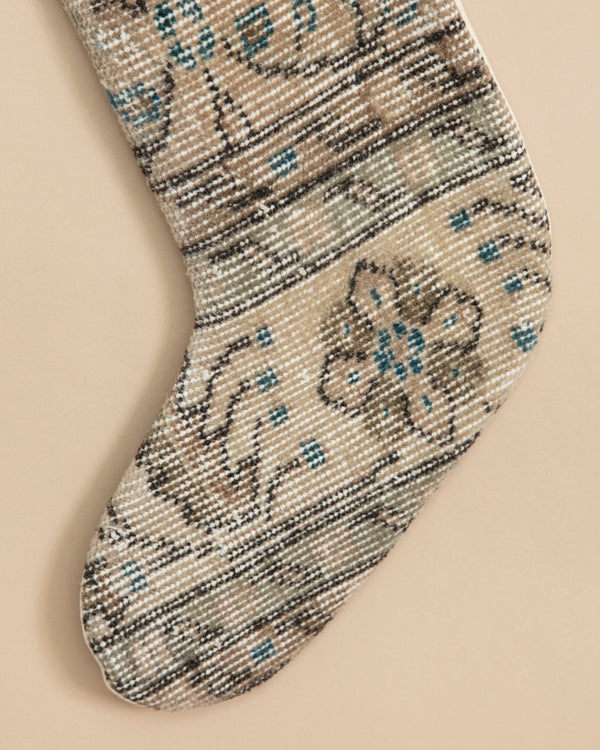 Vintage Turkish Kilim Stocking 22 - Lone Fox