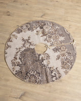 Vintage Turkish Kilim Tree Skirt 05 - Lone Fox