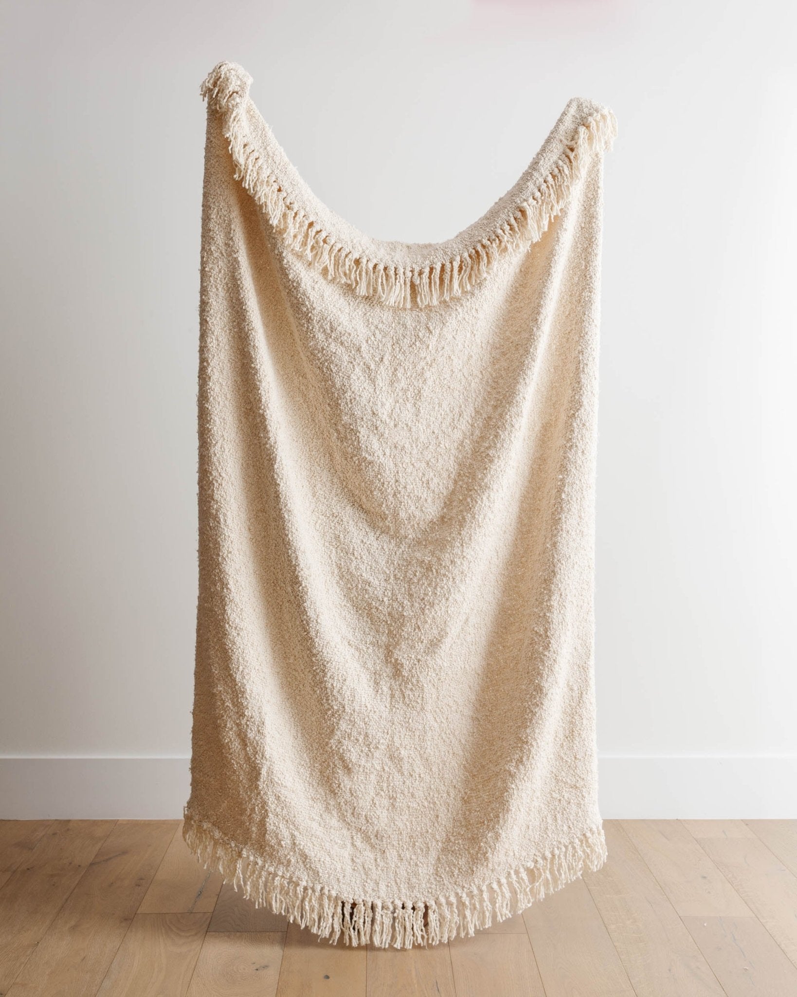 Willow Bouclé Knit Throw - Lone Fox