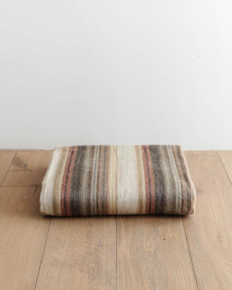 Sana Alpaca Bed Blanket / Throw