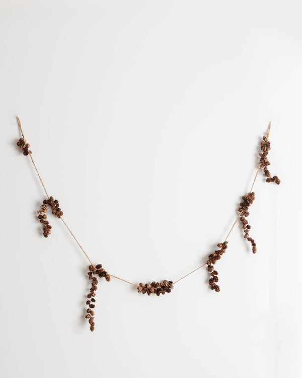 Drizzling Pinecone Garland